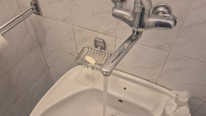 Voda kao ustavna kategorija